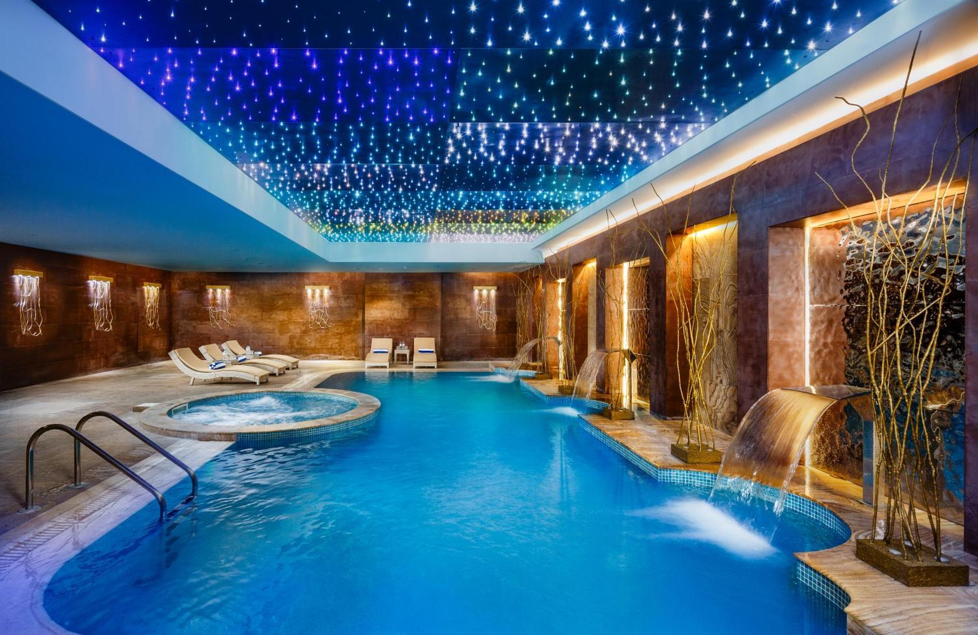Millennium Place Ad-Dauha Zewnętrze zdjęcie Spa at the hotel