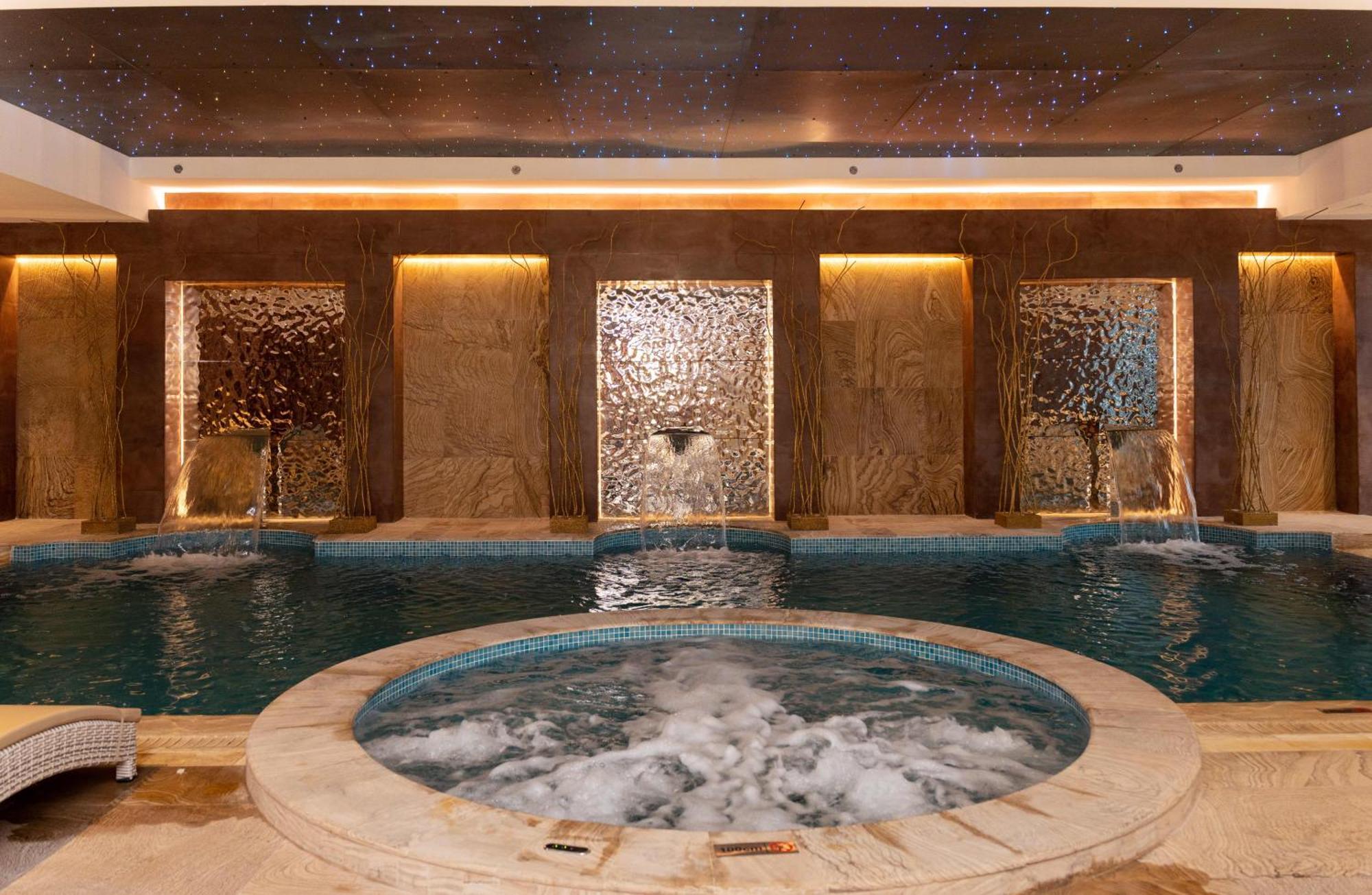 Millennium Place Ad-Dauha Zewnętrze zdjęcie Spa at the Four Seasons Hotel, Cairo