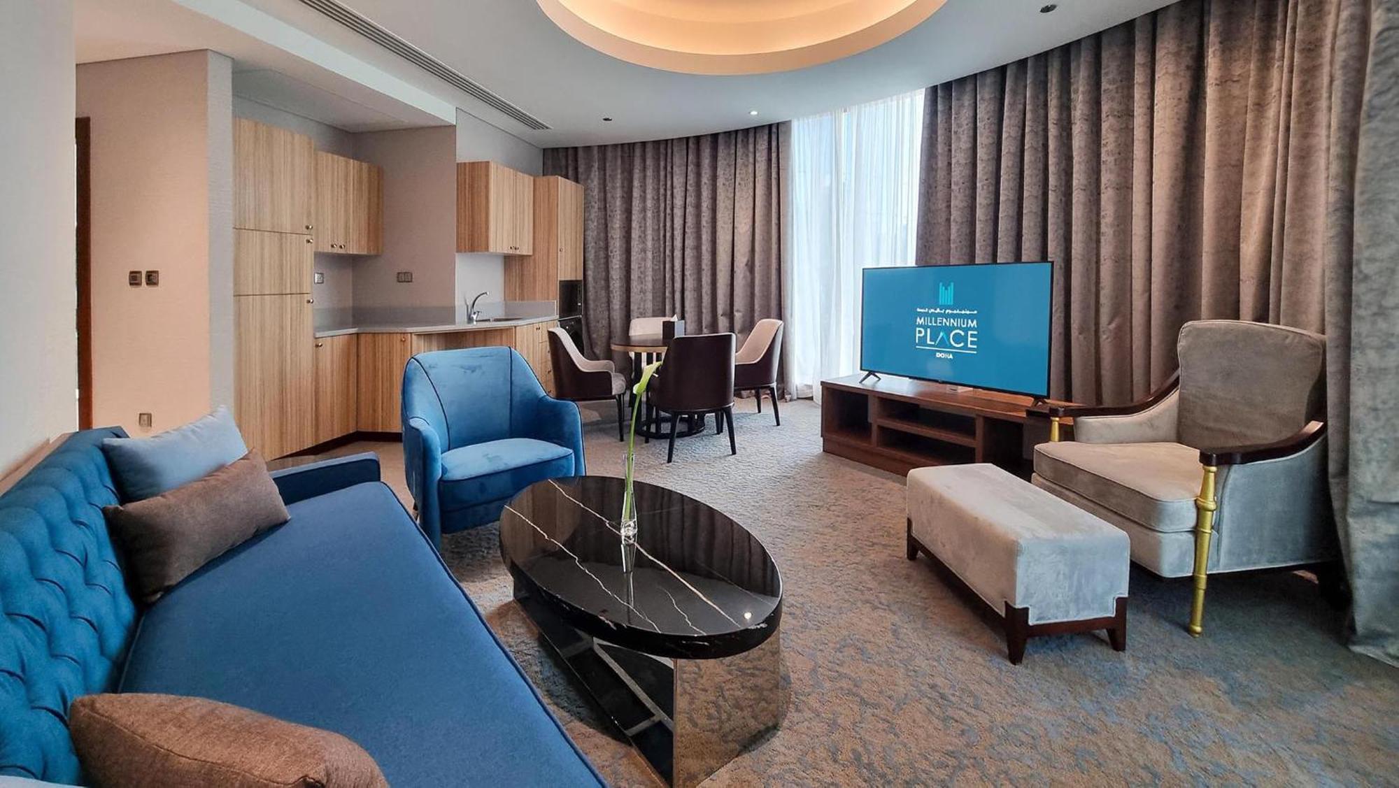 Millennium Place Ad-Dauha Zewnętrze zdjęcie A suite at the hotel